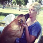 Riley gives kisses!